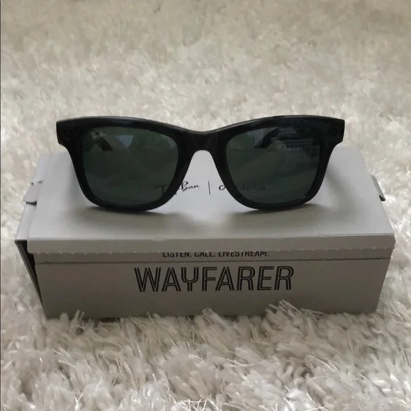 Ray-Ban Wayfarer Meta Smart Black Sunglasses with Brown Case - Picture 1 of 8